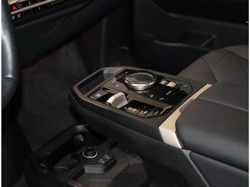 Certified 2024 BMW iX xDrive50 AWD/4WD image 12