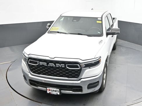 Used 2025 RAM 1500 Big Horn AWD/4WD image 41