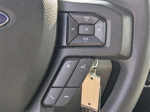 Used 2018 Ford F250 XLT w/ XLT Value Package image 26