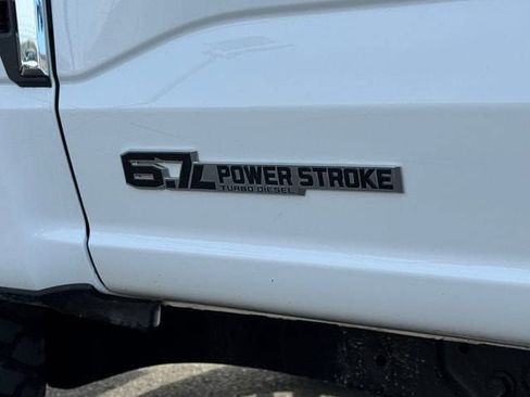 Used 2024 Ford F350 XLT AWD/4WD image 18