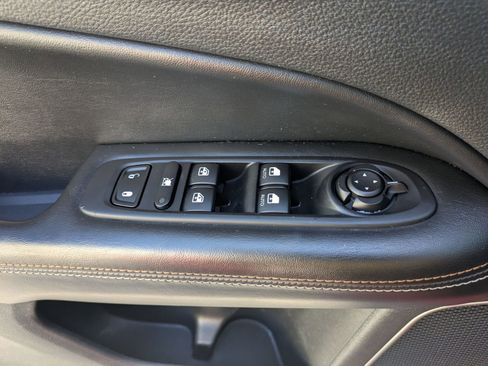 Used 2020 Jeep Compass Sport image 12