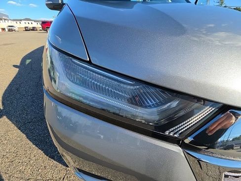 Used 2023 Chevrolet Traverse LT w/ LPO, Floor Liner Package AWD/4WD image 41