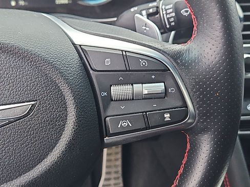 Used 2023 Genesis G70 2.0T w/ Sport Prestige Package image 20