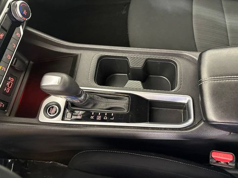 Used 2024 Nissan Sentra SV FWD image 29