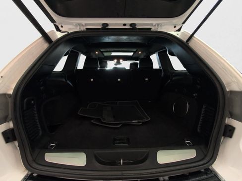 Used 2018 Jeep Grand Cherokee Limited w/ Luxury Group II image 22