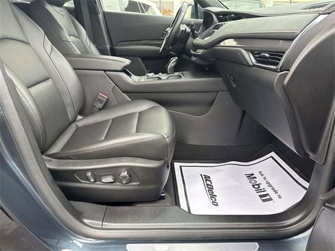 Used 2019 Cadillac XT4 Sport w/ Cold Weather Package image 51