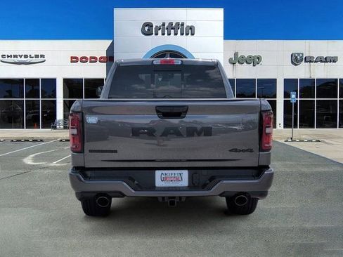 New 2026 RAM 1500 Big Horn AWD/4WD image 8