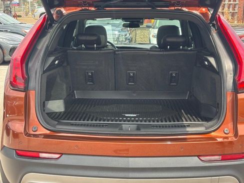 Used 2020 Cadillac XT4 Premium Luxury AWD/4WD image 9