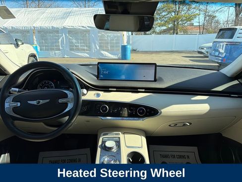 Used 2025 Genesis GV70 2.5T w/ Select Package image 15