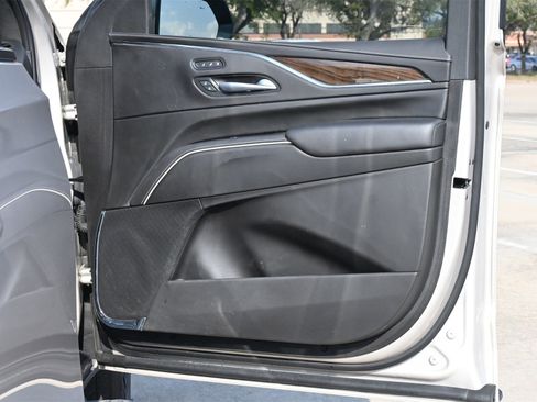 Certified 2024 Cadillac Escalade Sport Platinum w/ LPO, ONYX Package image 27