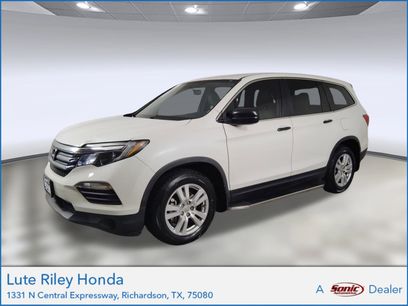 Certified 2017 Honda Pilot LX