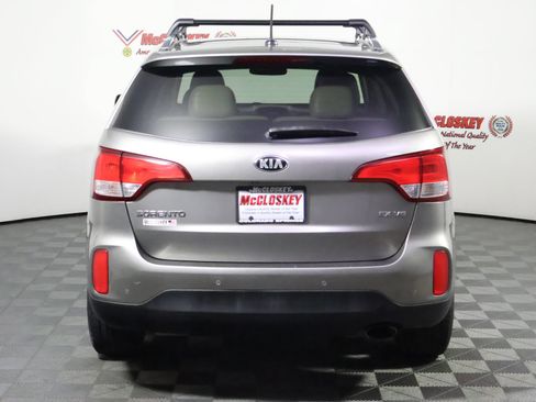 Used 2015 Kia Sorento EX w/ EX V6 Touring Package AWD/4WD image 6