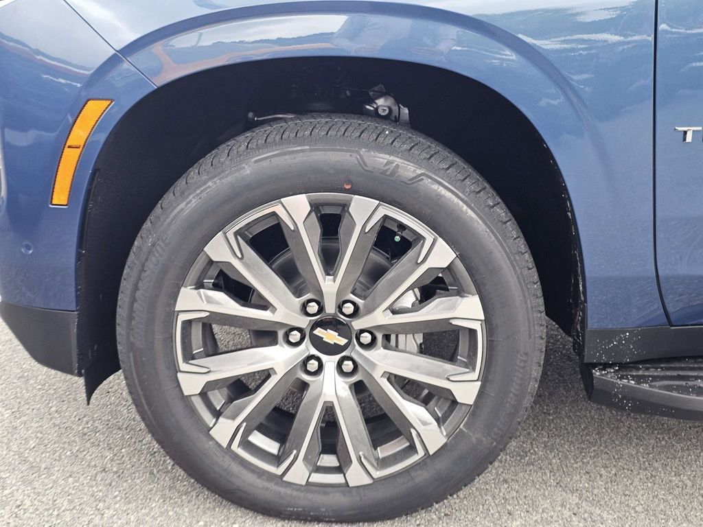 New 2026 Chevrolet Tahoe High Country w/ Sun And Tow Package RWD image 13