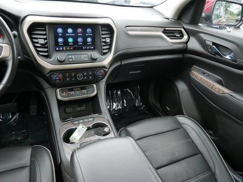 Used 2022 GMC Acadia Denali w/ Denali Ultimate Package AWD/4WD image 14