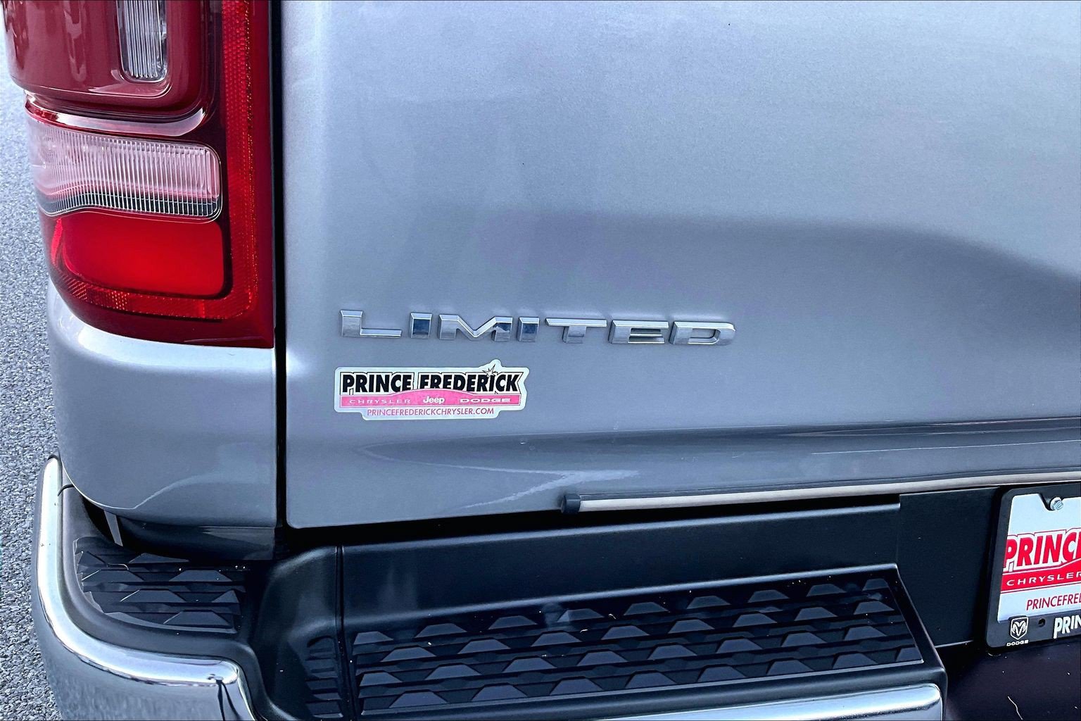 Used 2022 RAM 1500 Limited AWD/4WD image 8