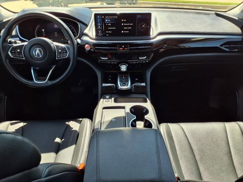 Used 2025 Acura MDX FWD image 9