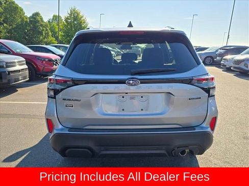 Used 2025 Subaru Forester Touring w/ Popular Package - Touring AWD/4WD image 4