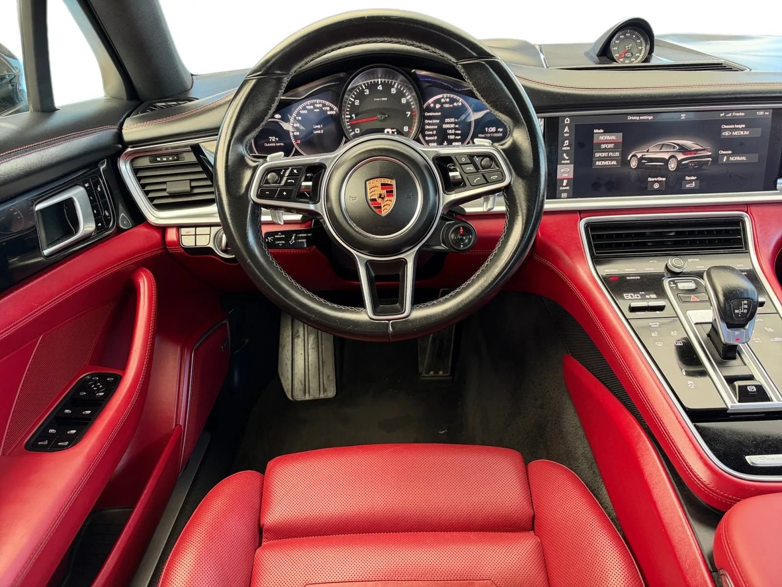 Used 2018 Porsche Panamera 4S AWD/4WD image 26