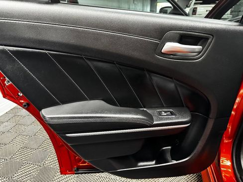 Used 2020 Dodge Charger R/T w/ Plus Group image 43