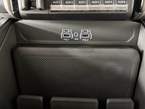 New 2026 RAM 3500 Big Horn AWD/4WD image 7