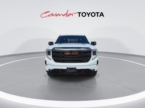 Used 2024 GMC Sierra 1500 AT4 w/ Technology Package image 3