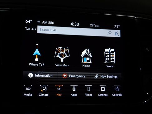 Used 2021 Jeep Grand Cherokee Trailhawk w/ Premium Lighting Group AWD/4WD image 52
