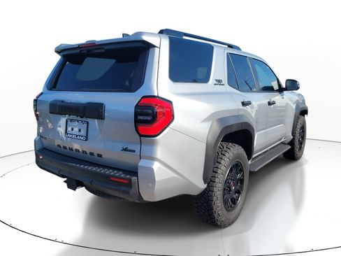 Used 2026 Toyota 4Runner TRD Off-Road Premium AWD/4WD image 4