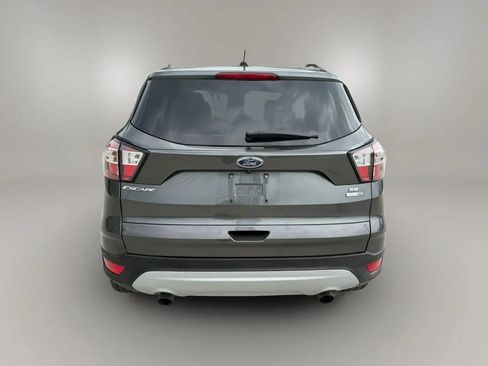 Used 2018 Ford Escape SE AWD/4WD image 5