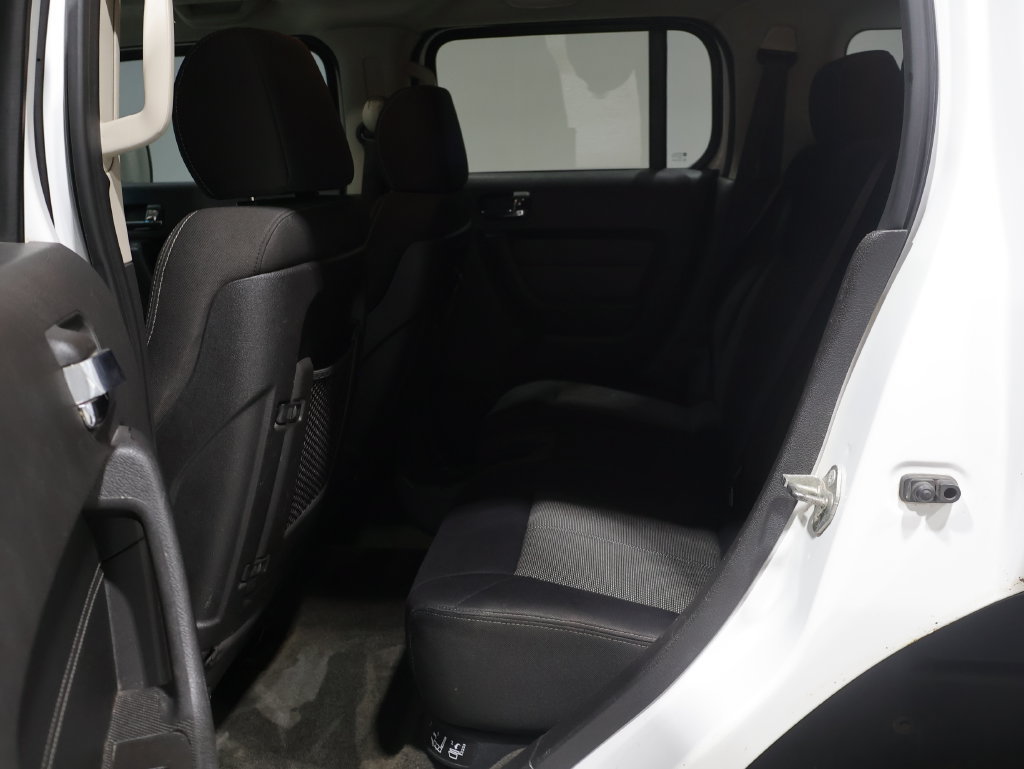 Used 2006 HUMMER H3 AWD/4WD image 18