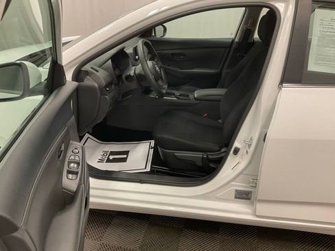 Used 2024 Nissan Sentra S image 13