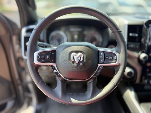 Used 2025 RAM 1500 Big Horn AWD/4WD image 32