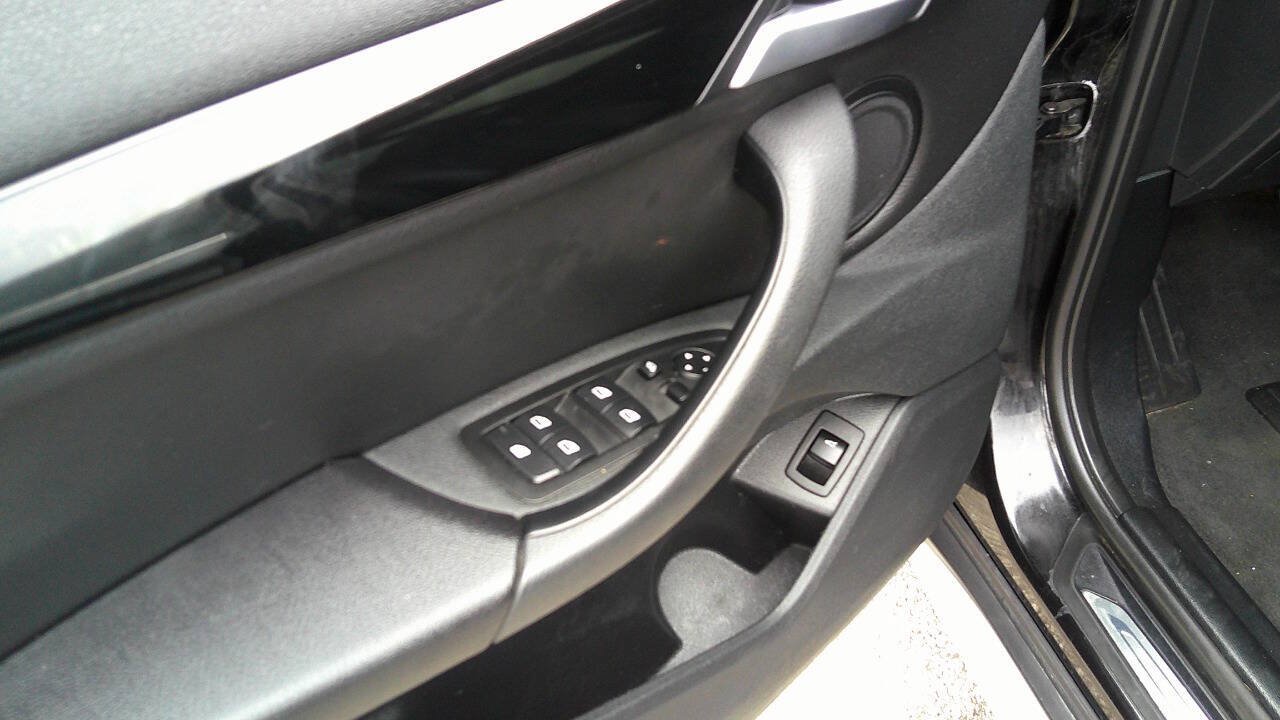Used 2019 BMW X1 sDrive28i w/ Convenience Package FWD image 18