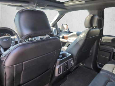 Used 2016 Ford F150 Platinum w/ Equipment Group 701A Luxury image 17