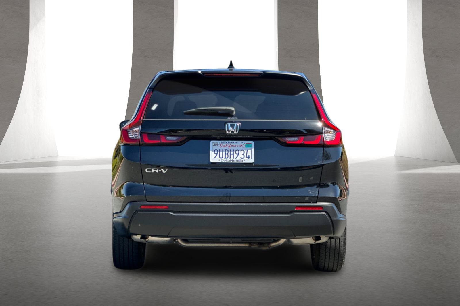 Used 2025 Honda CR-V EX image 5