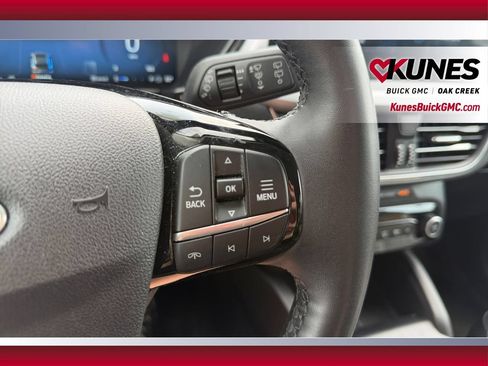 Used 2023 Ford Escape Platinum AWD/4WD image 18