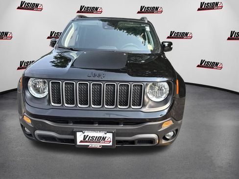 Used 2023 Jeep Renegade Latitude w/ Sun/Sound Group AWD/4WD image 2