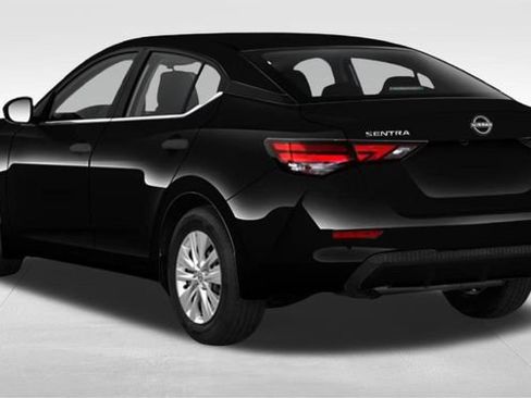 Used 2024 Nissan Sentra SV FWD image 5