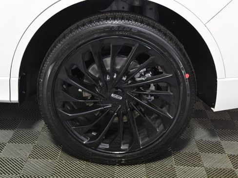 New 2026 Lincoln Aviator Reserve AWD/4WD image 21