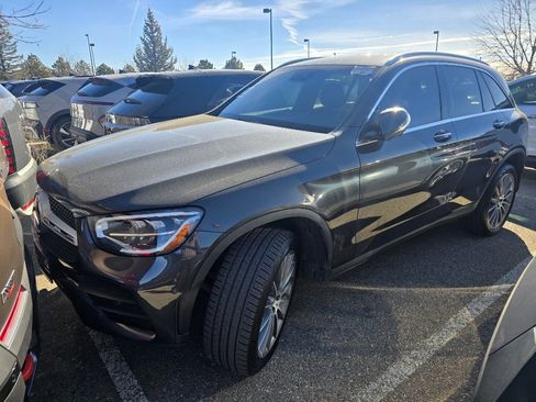 Used 2022 Mercedes-Benz GLC 300 4MATIC image 17