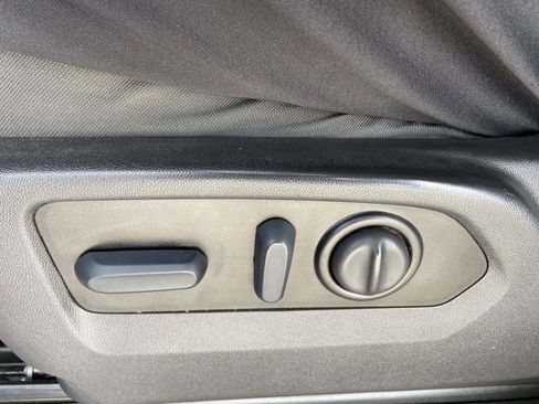 Used 2022 Chevrolet Silverado 1500 RST w/ Z71 Off-Road Package image 5