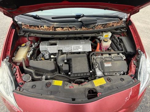 Used 2013 Toyota Prius Two image 9