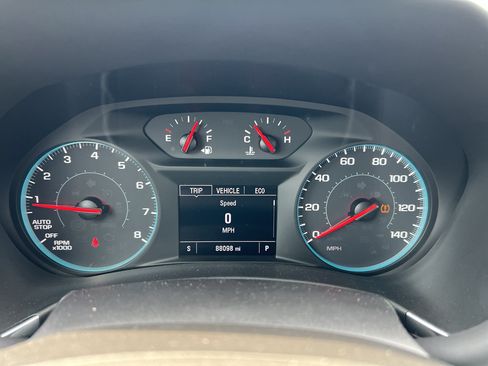 Used 2018 Chevrolet Equinox LS AWD/4WD image 13