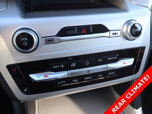 Certified 2022 Ford Explorer XLT w/ Equipment Group 202A image 19