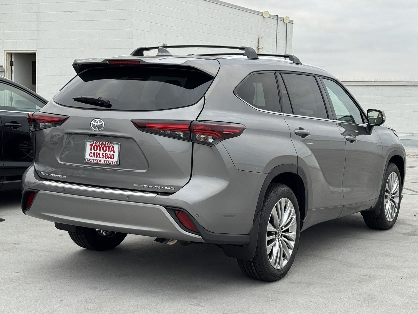 New 2026 Toyota Highlander Platinum AWD/4WD image 14