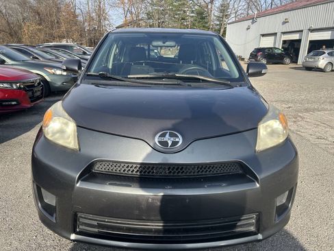 Used 2010 Scion xD FWD image 8