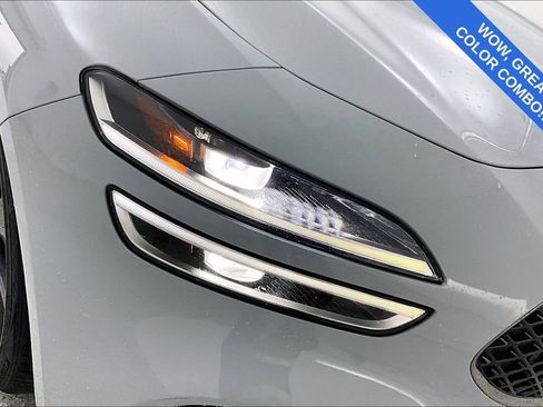 Used 2023 Genesis G70 3.3T w/ Sport Prestige Package image 39