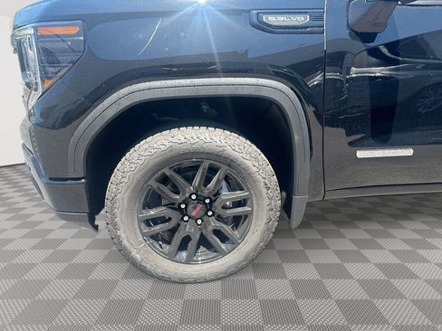 New 2026 GMC Sierra 1500 Elevation w/ Elevation Premium Package AWD/4WD image 30