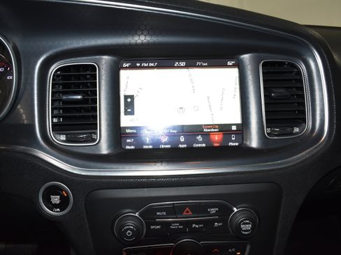 Used 2018 Dodge Charger GT image 17