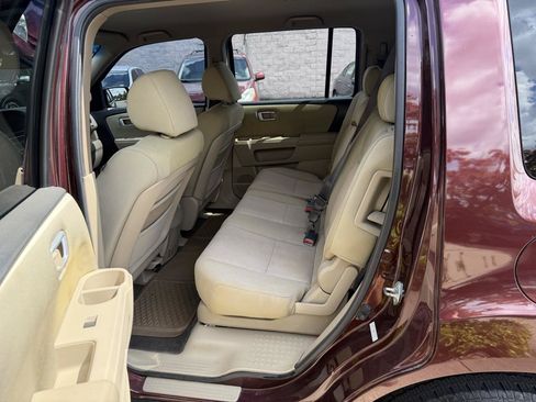 Used 2011 Honda Pilot EX image 7