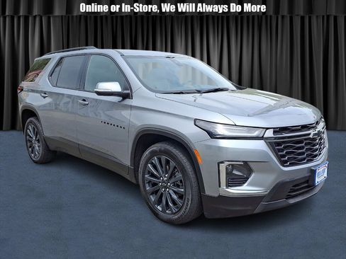 Certified 2023 Chevrolet Traverse RS AWD/4WD image 1